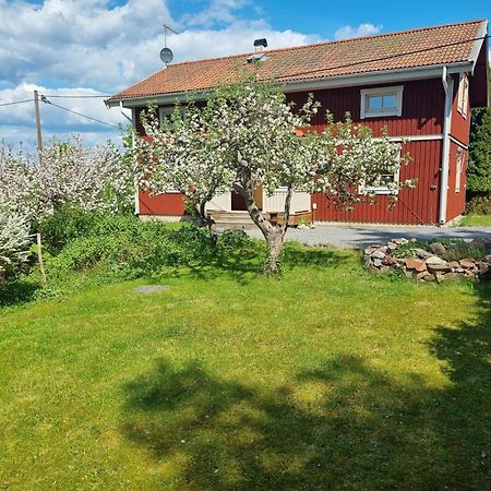 Saellinge House - Cozy Villa With Fireplace And Garden Close To Uppsala Bagian luar foto