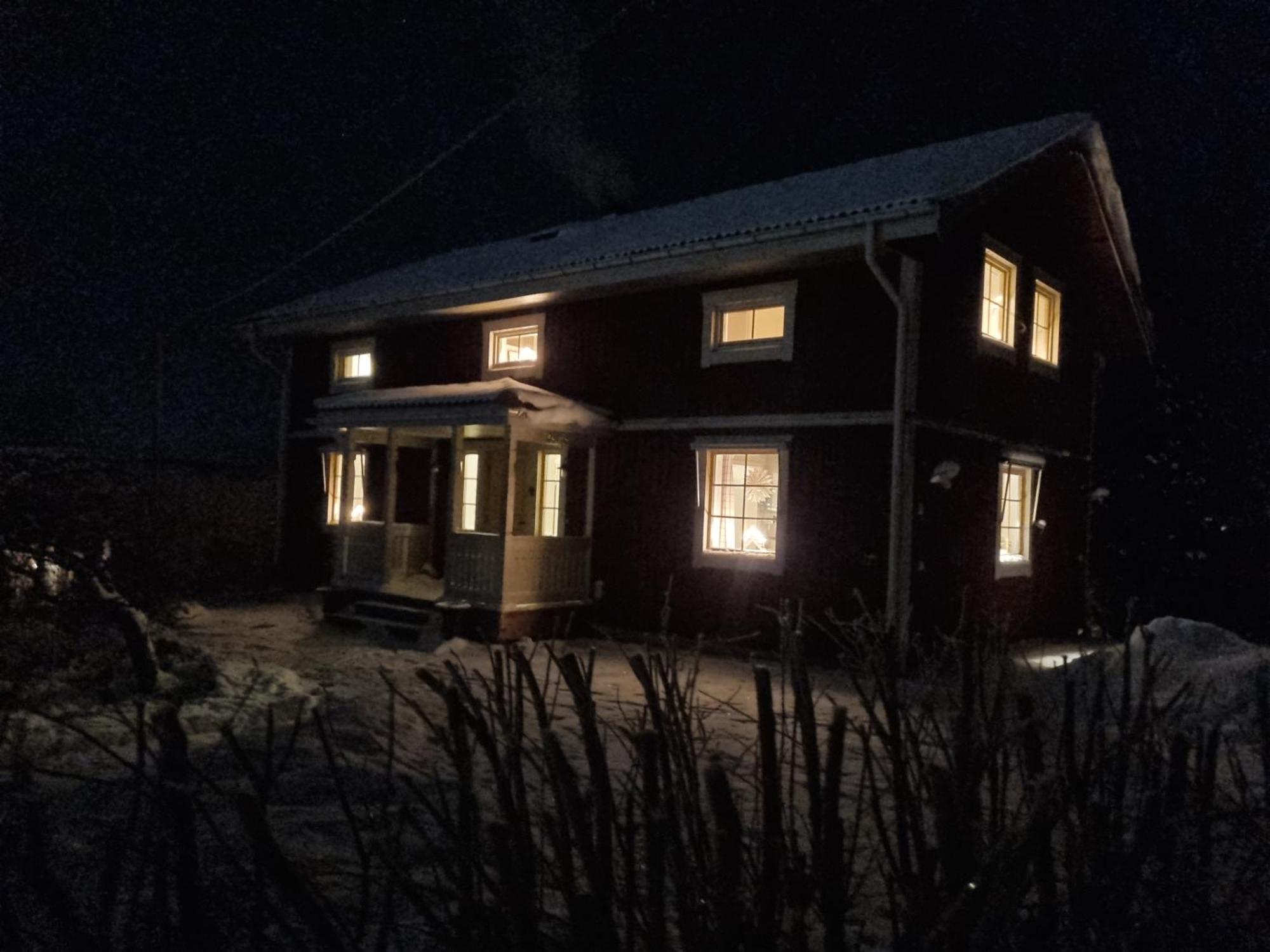 Saellinge House - Cozy Villa With Fireplace And Garden Close To Uppsala Bagian luar foto